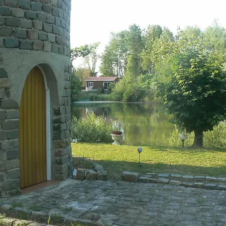 Au Fil De L'eau Campingplatz Pont-Arcy